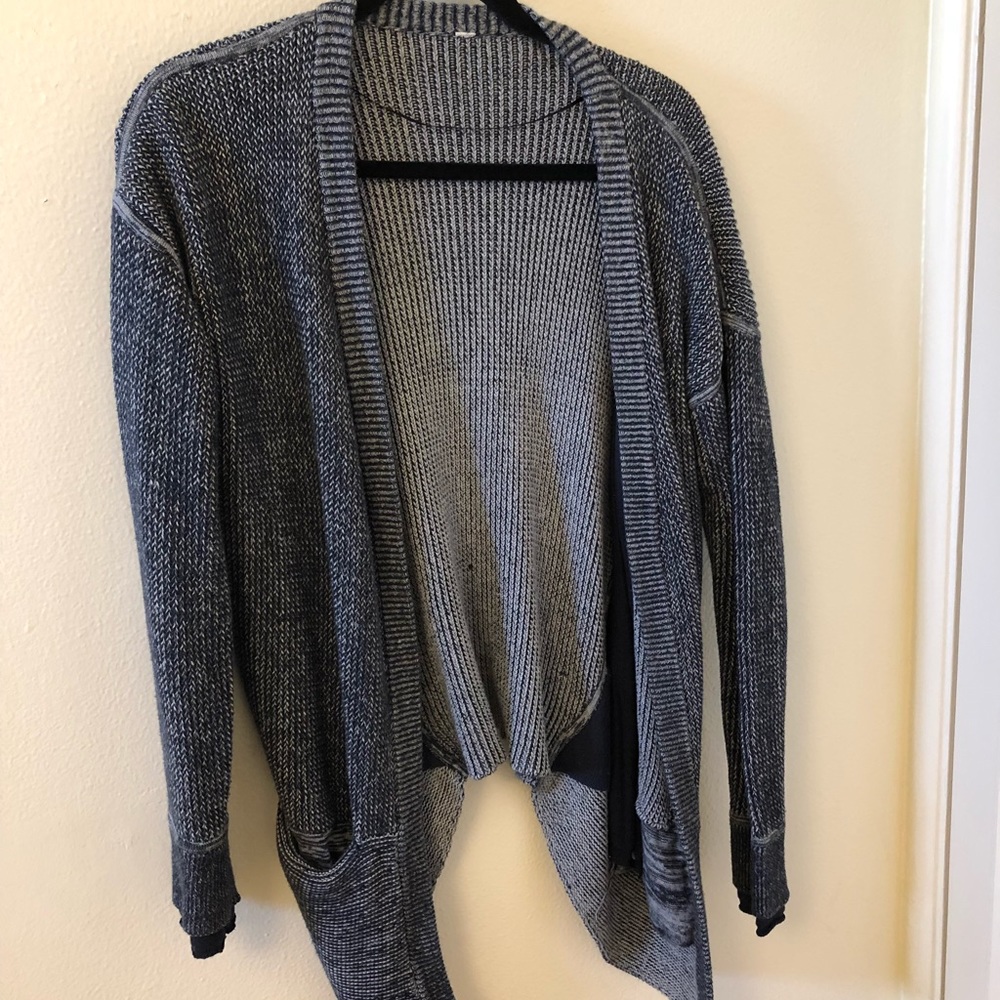 Lululemon sweater